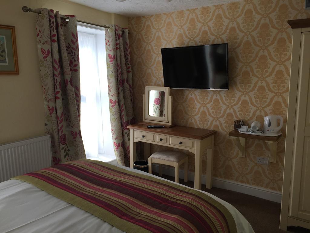 탈봇 호텔 Cleobury Mortimer 외부 사진